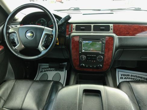 Used 2012 Chevrolet Tahoe LT image 40