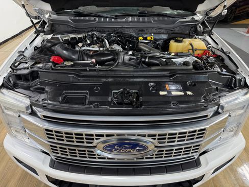 Used 2017 Ford F250 image 11