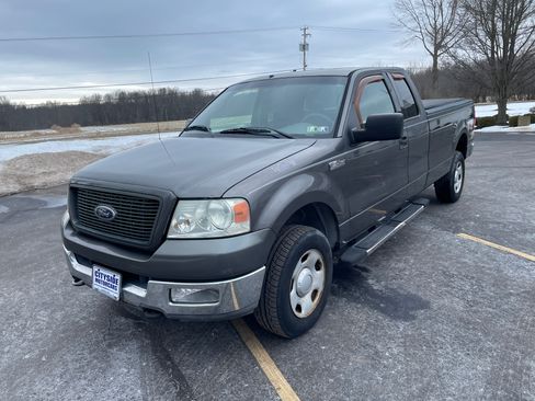 Used 2004 Ford F150 XLT image 1
