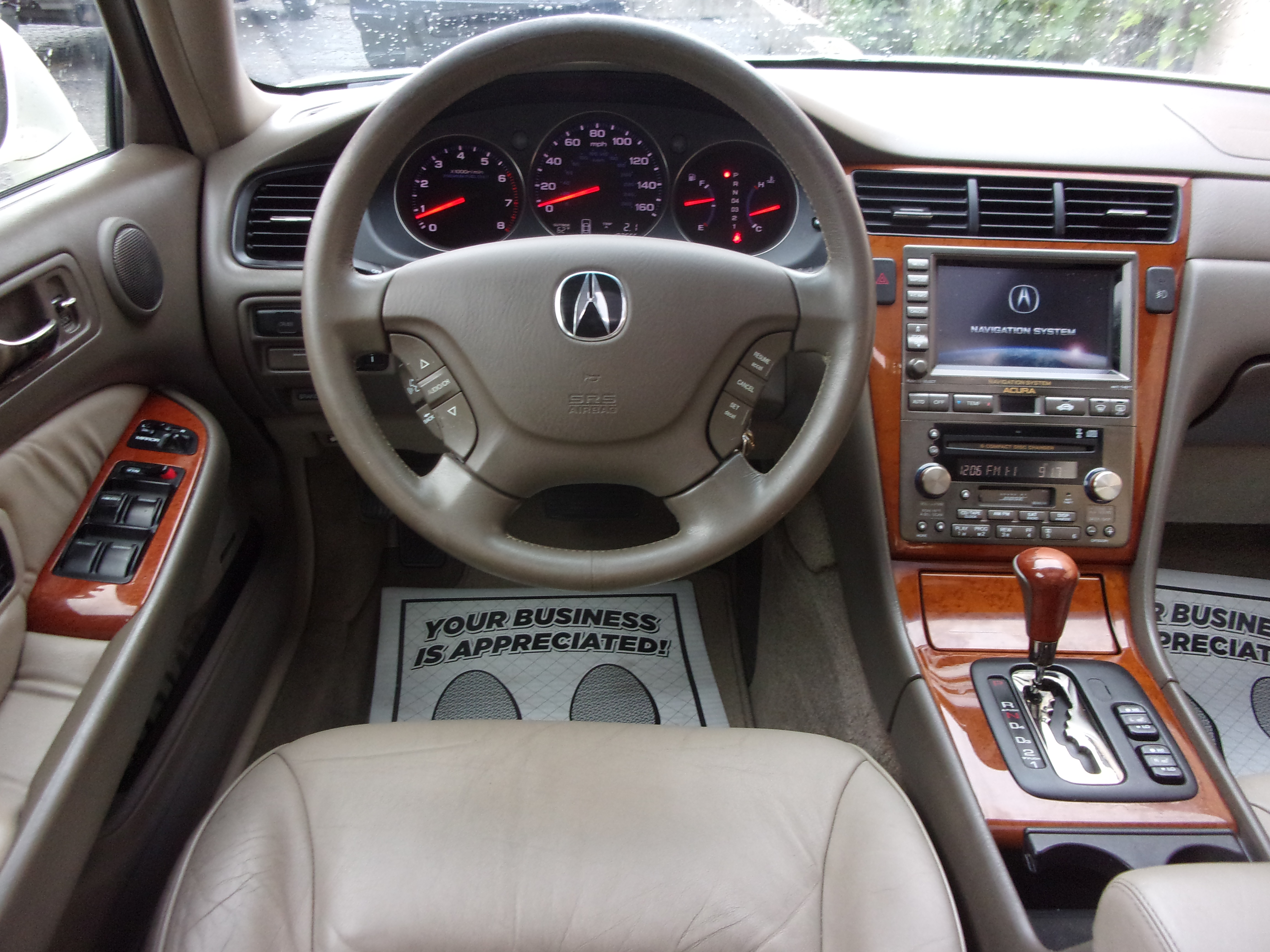Used 2004 Acura RL w/ Navigation FWD image 7