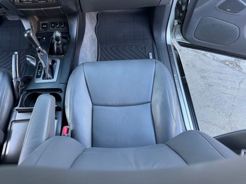 Used 2005 Lexus GX 470 image 34