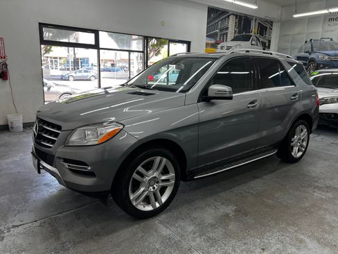 Used 2015 Mercedes-Benz ML 350 image 2