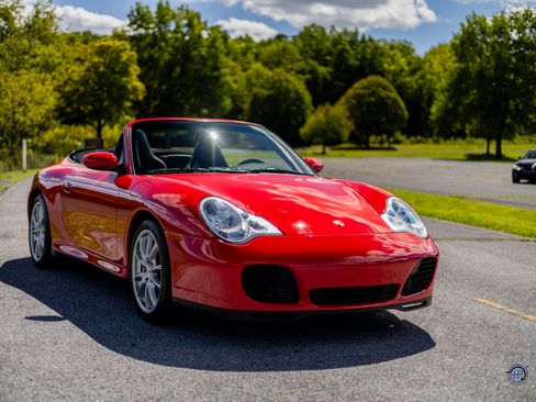 Used 2004 Porsche 911 Carrera 4S Cabriolet AWD/4WD image 70