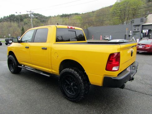 Used 2019 RAM 1500 Classic SLT image 7