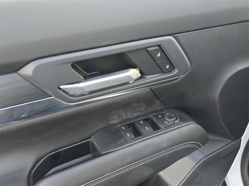 New 2026 GMC Terrain Elevation image 12