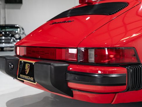 Used 1989 Porsche 911 Speedster image 41