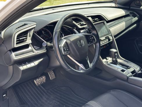 Used 2019 Honda Civic Sport image 14