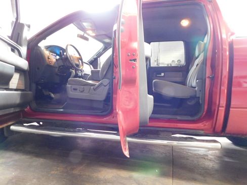 Used 2014 Ford F150 XLT image 7