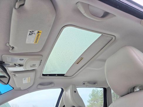 Used 2007 Volvo V70 2.5T image 11