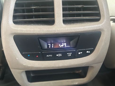 Used 2016 Honda Pilot AWD EX-L image 22