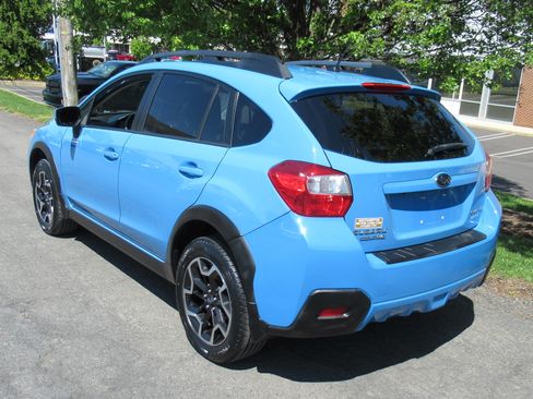 Used 2016 Subaru Crosstrek 2.0i Premium AWD/4WD image 5