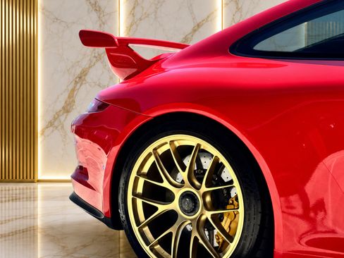 Used 2014 Porsche 911 GT3 RWD image 3