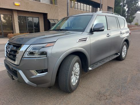 Used 2023 Nissan Armada SV image 2