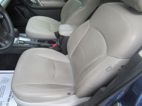 Used 2016 Subaru Forester 2.5i Premium AWD/4WD image 12