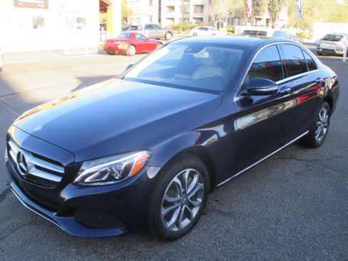 Used 2016 Mercedes-Benz C 300 Sport image 17