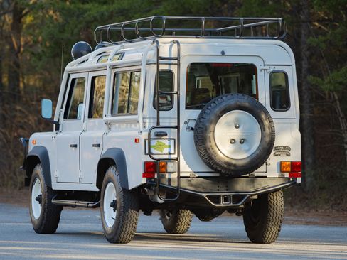 Used 1993 Land Rover Defender 110 image 6