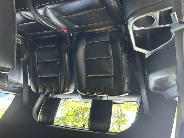 Used 2017 Ford Explorer FWD XLT image 26