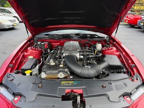 Used 2010 Ford Mustang GT Premium Coupe 2D RWD image 21