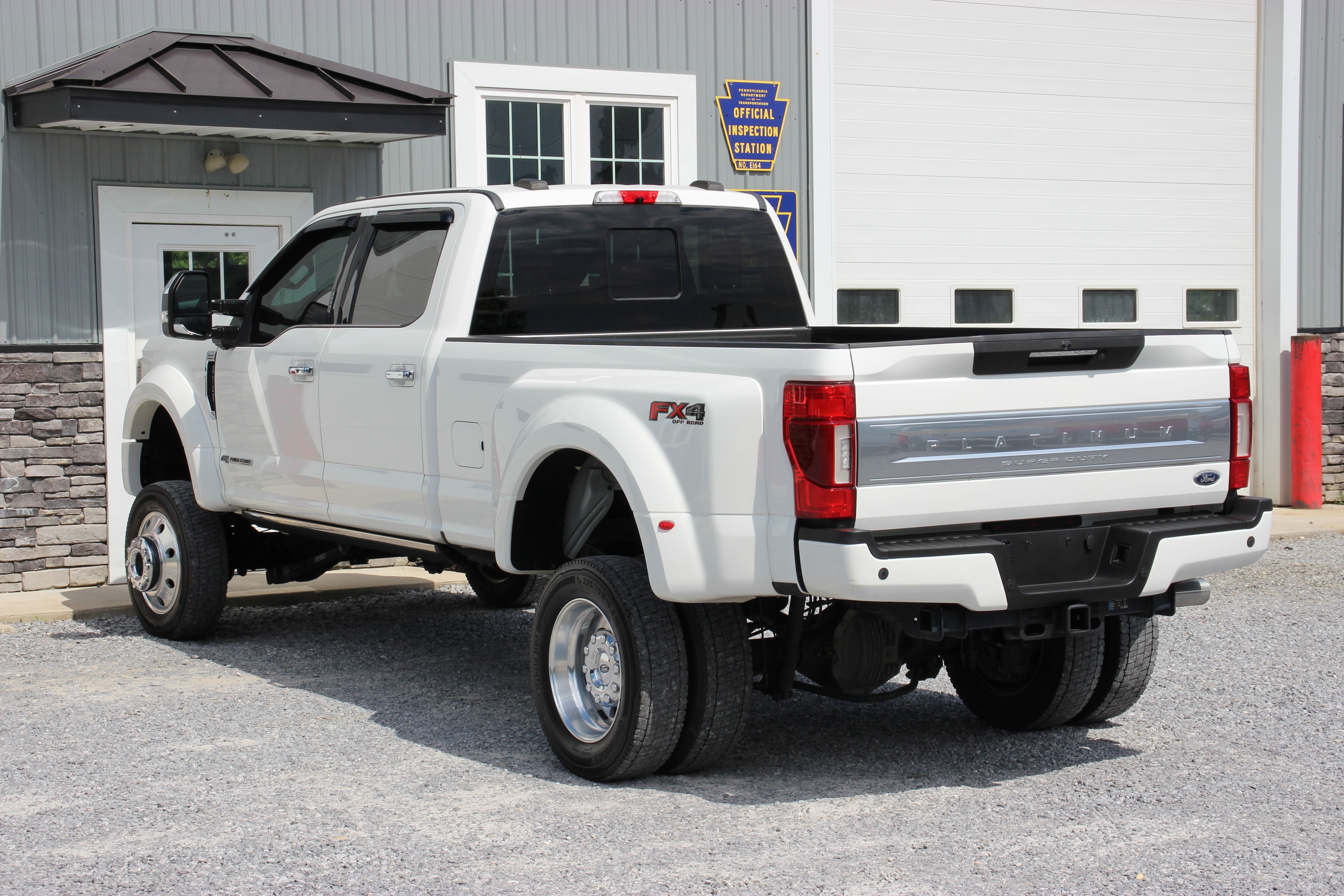 Used 2021 Ford F450 4x4 Crew Cab Super Duty image 7