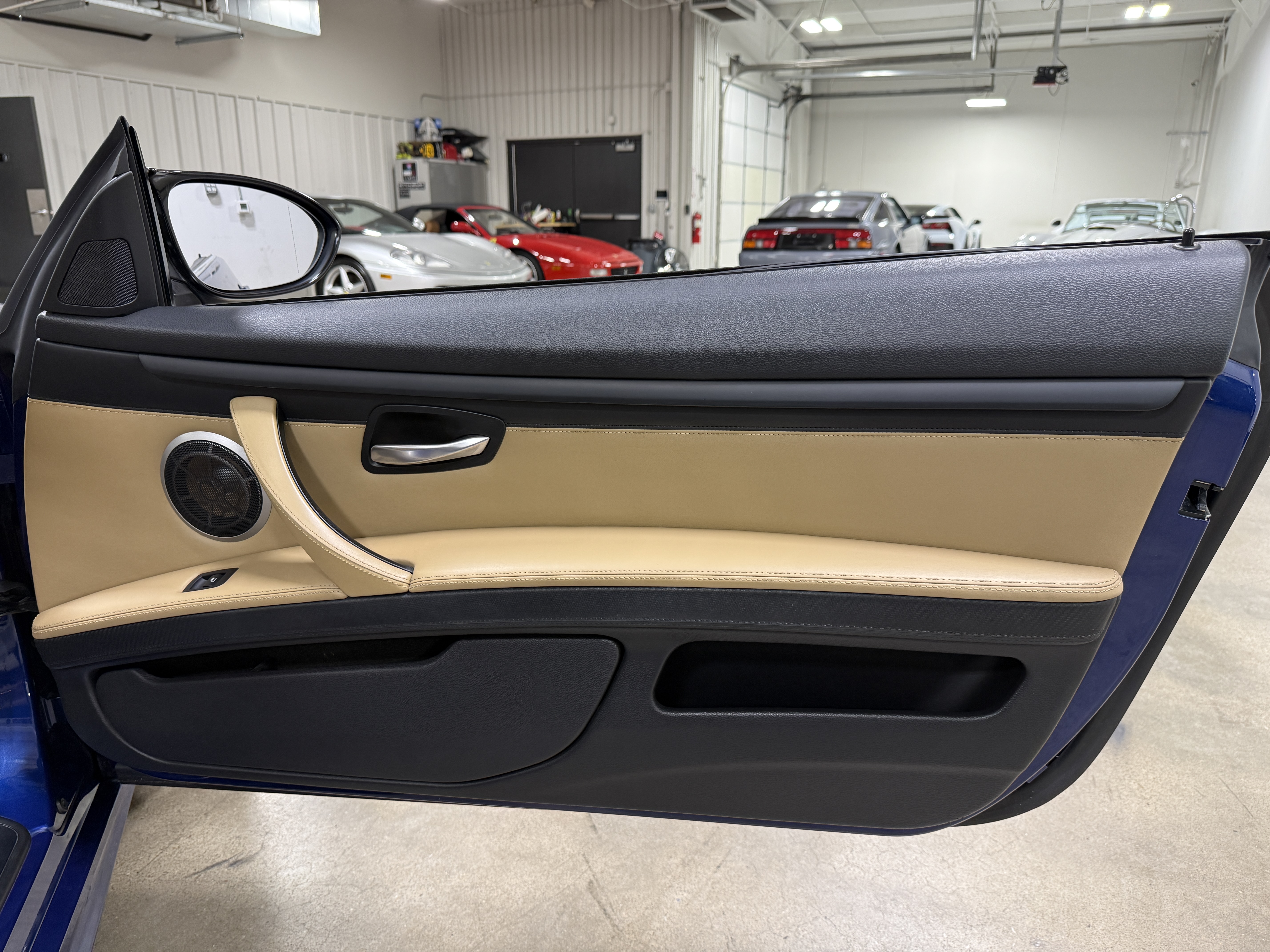 Used 2009 BMW M3 Convertible RWD image 22