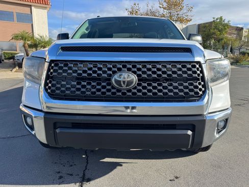 Used 2018 Toyota Tundra SR5 image 15