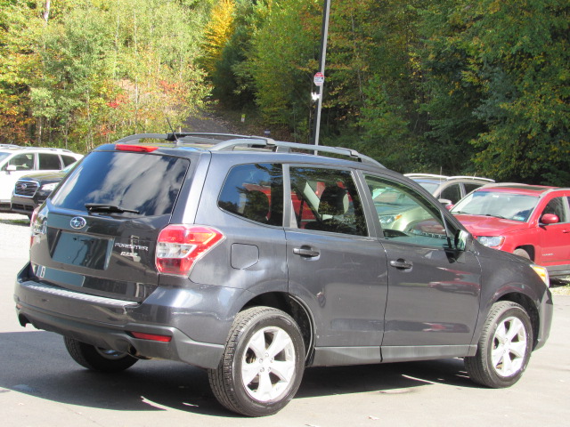 Used 2014 Subaru Forester 2.5i Premium AWD/4WD image 9