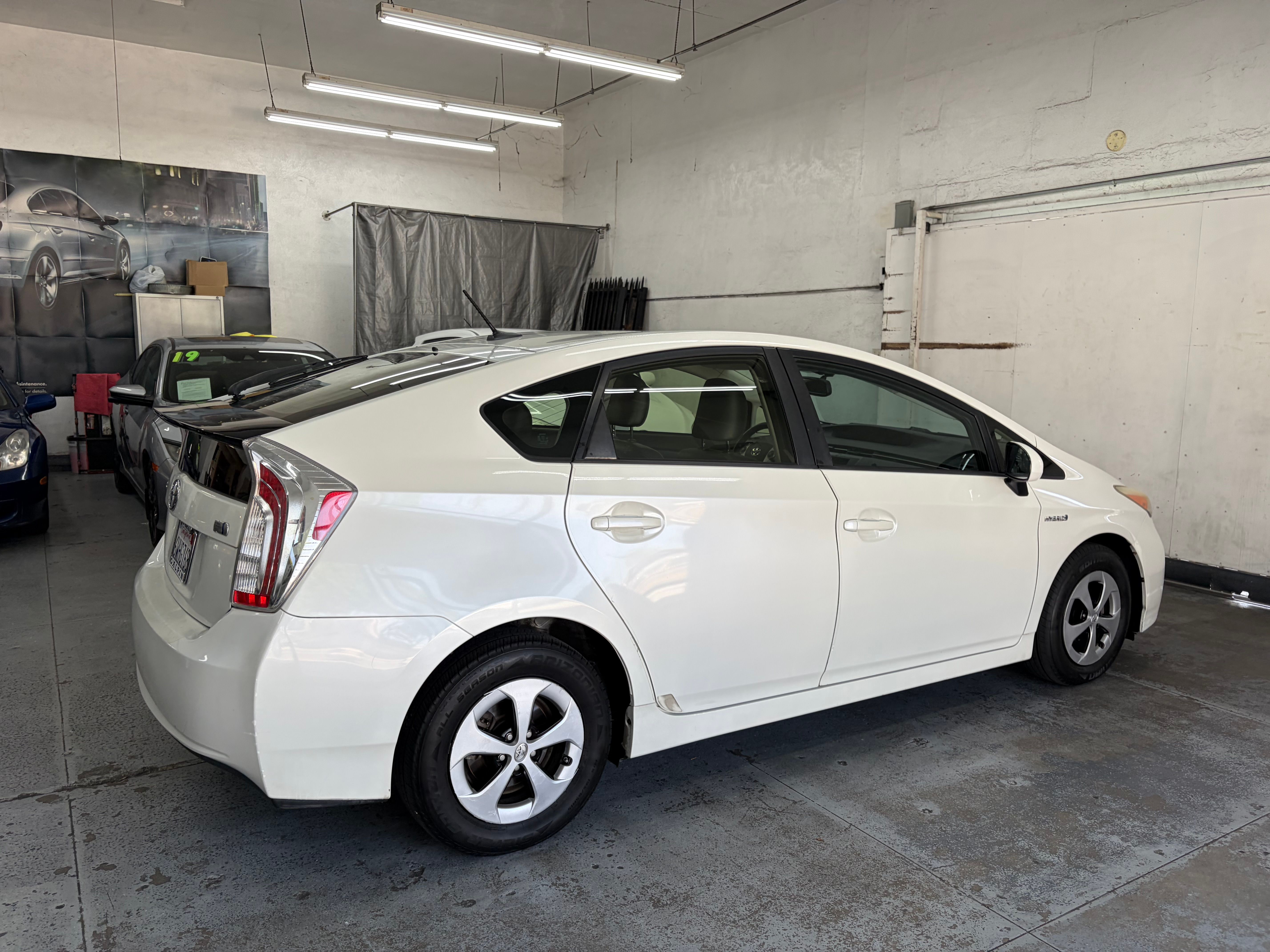 Used 2012 Toyota Prius Four Hatchback 4D FWD image 7