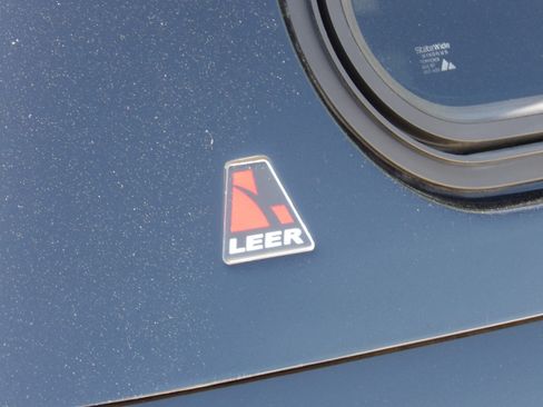 Used 2017 GMC Sierra 1500 SLT image 17