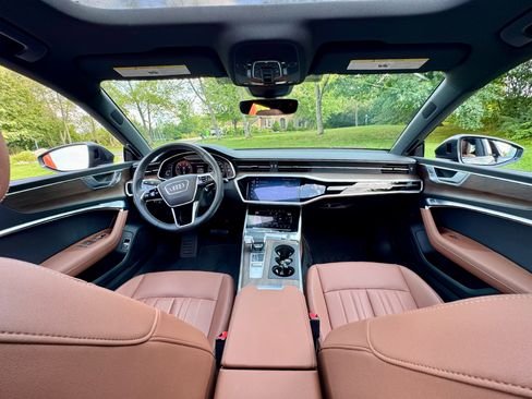 Used 2024 Audi A7 3.0T Premium Plus w/ S Line AWD/4WD image 32