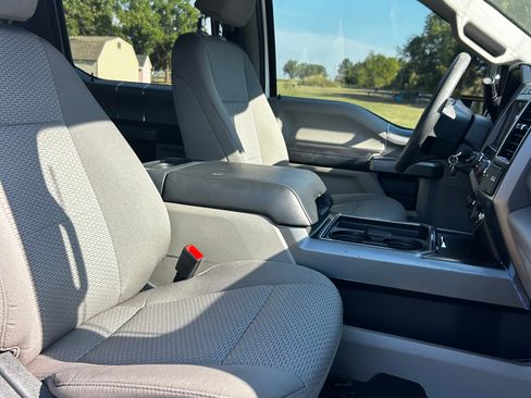 Used 2022 Ford F250 4x4 Crew Cab Super Duty image 20