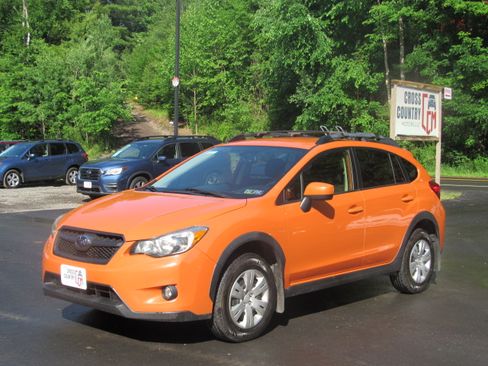 Used 2015 Subaru XV Crosstrek 2.0i Premium AWD/4WD image 1