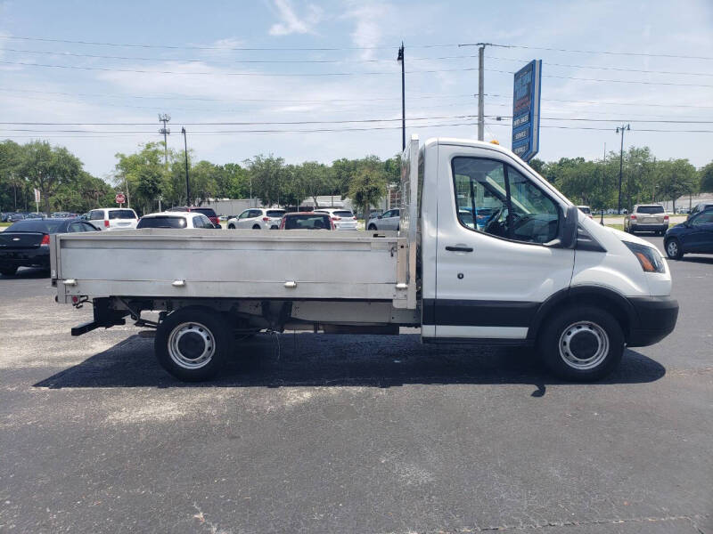 Used 2018 Ford Transit 250 138 RWD image 6