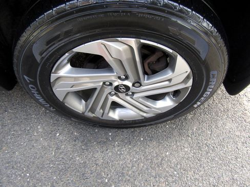 Used 2022 Hyundai Santa Fe SEL image 10