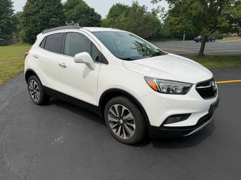 Used 2018 Buick Encore AWD Preferred image 11