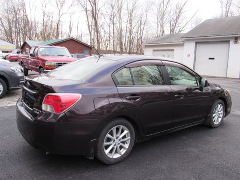Used 2013 Subaru Impreza 2.0i Premium image 10
