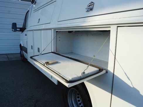 Used 2016 Mercedes-Benz Sprinter 3500 image 14