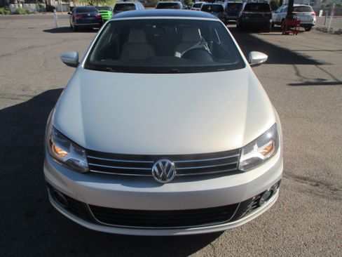 Used 2012 Volkswagen Eos Komfort Hard Top Convertible 2 FWD image 14