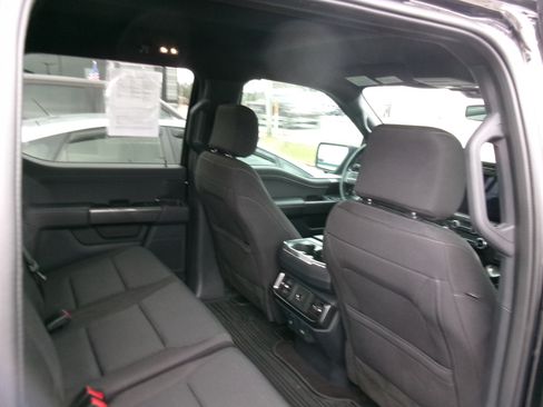 Used 2022 Ford F150 FX4 image 10