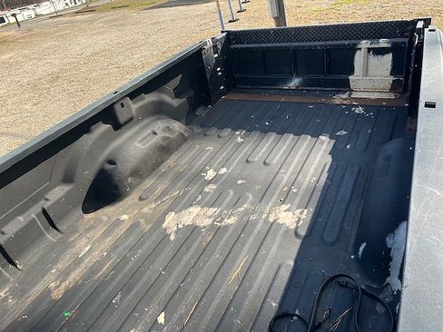 Used 2017 RAM 1500 SLT image 17