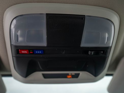 Used 2018 Subaru Impreza 2.0i Premium image 37