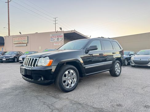 Used 2008 Jeep Grand Cherokee Limited image 2