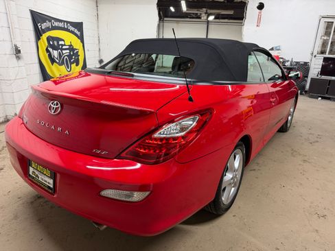 Used 2008 Toyota Solara SLE Convertible FWD image 33