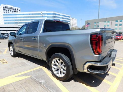 Used 2025 GMC Sierra 1500 SLT image 5