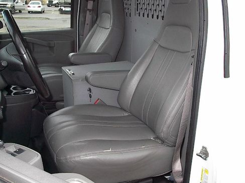 Used 2021 Chevrolet Express 3500 image 11