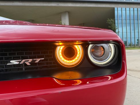 Used 2017 Dodge Challenger SRT Hellcat image 16
