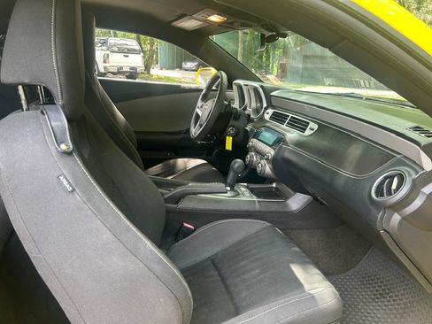 Used 2015 Chevrolet Camaro LS Coupe RWD image 19