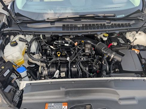 Used 2024 Ford Edge AWD Titanium image 17