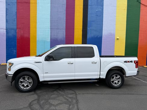 Used 2017 Ford F150 XLT Pickup 4D 5 1/2 ft AWD/4WD image 1