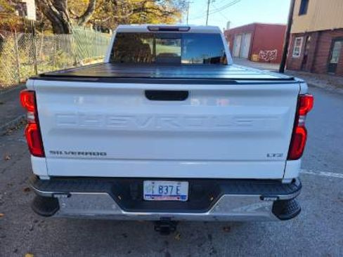 Used 2021 Chevrolet Silverado 1500 LTZ image 4