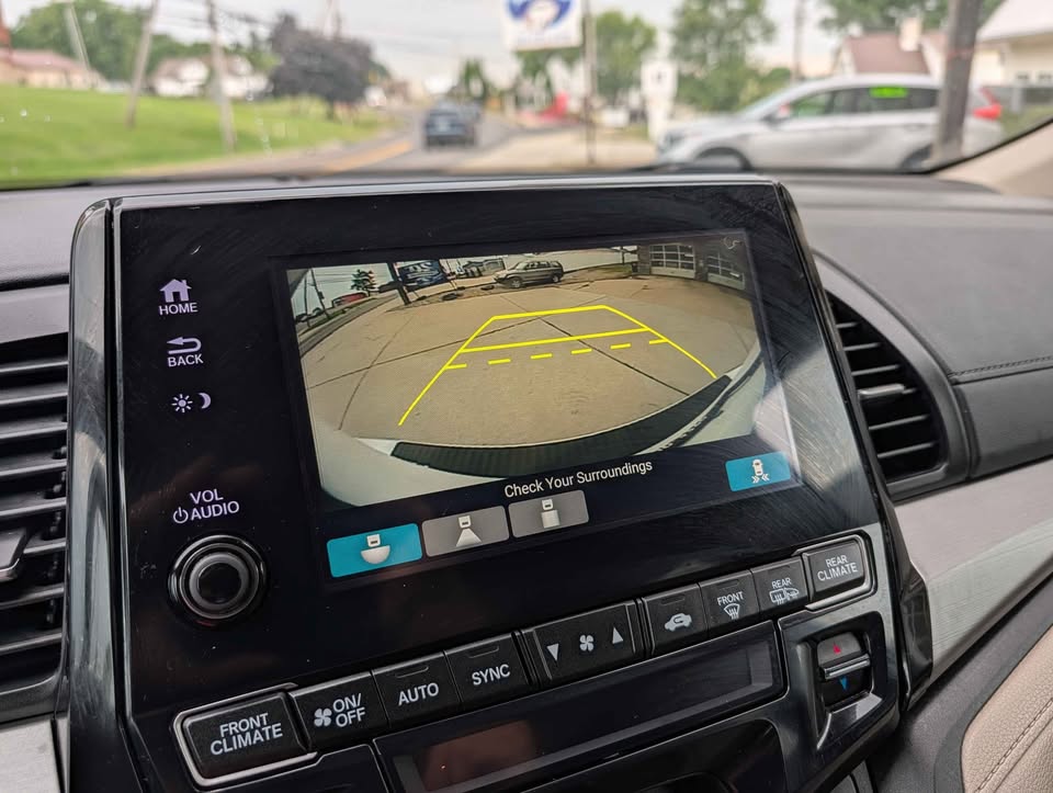 Used 2018 Honda Odyssey EX-L image 12